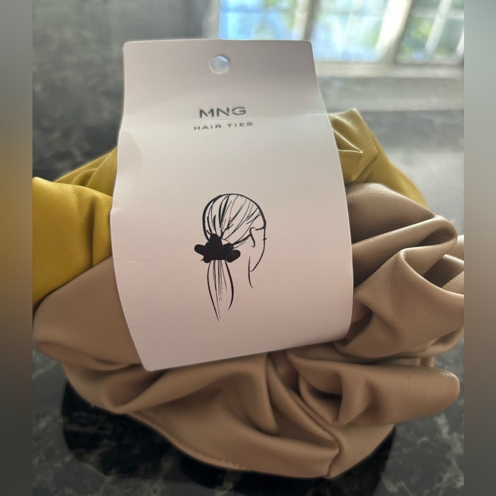MNG Faux Leather Hair Ties